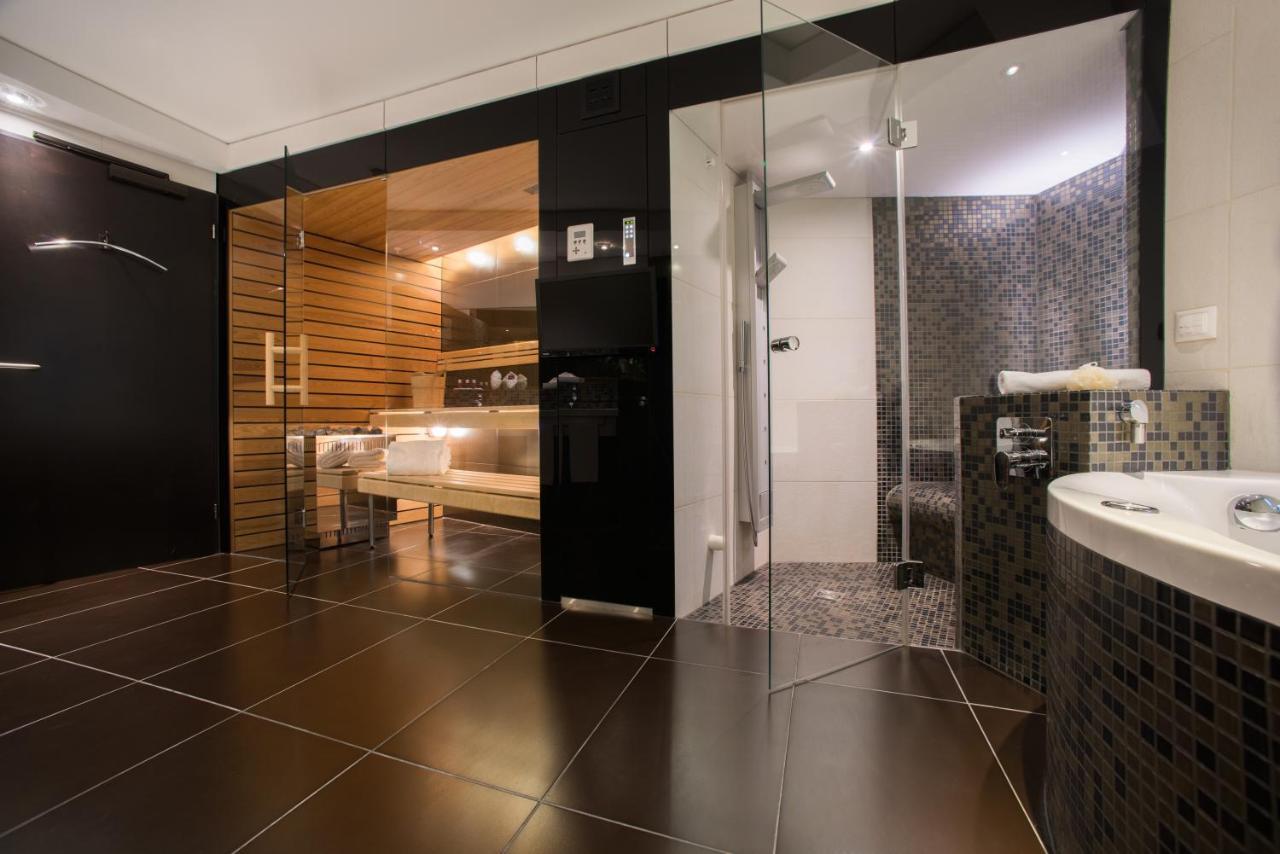 Hotel Grand Les Endroits 4*